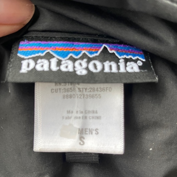 Patagonia Black Quilted Jacket - Picture 10 of 11